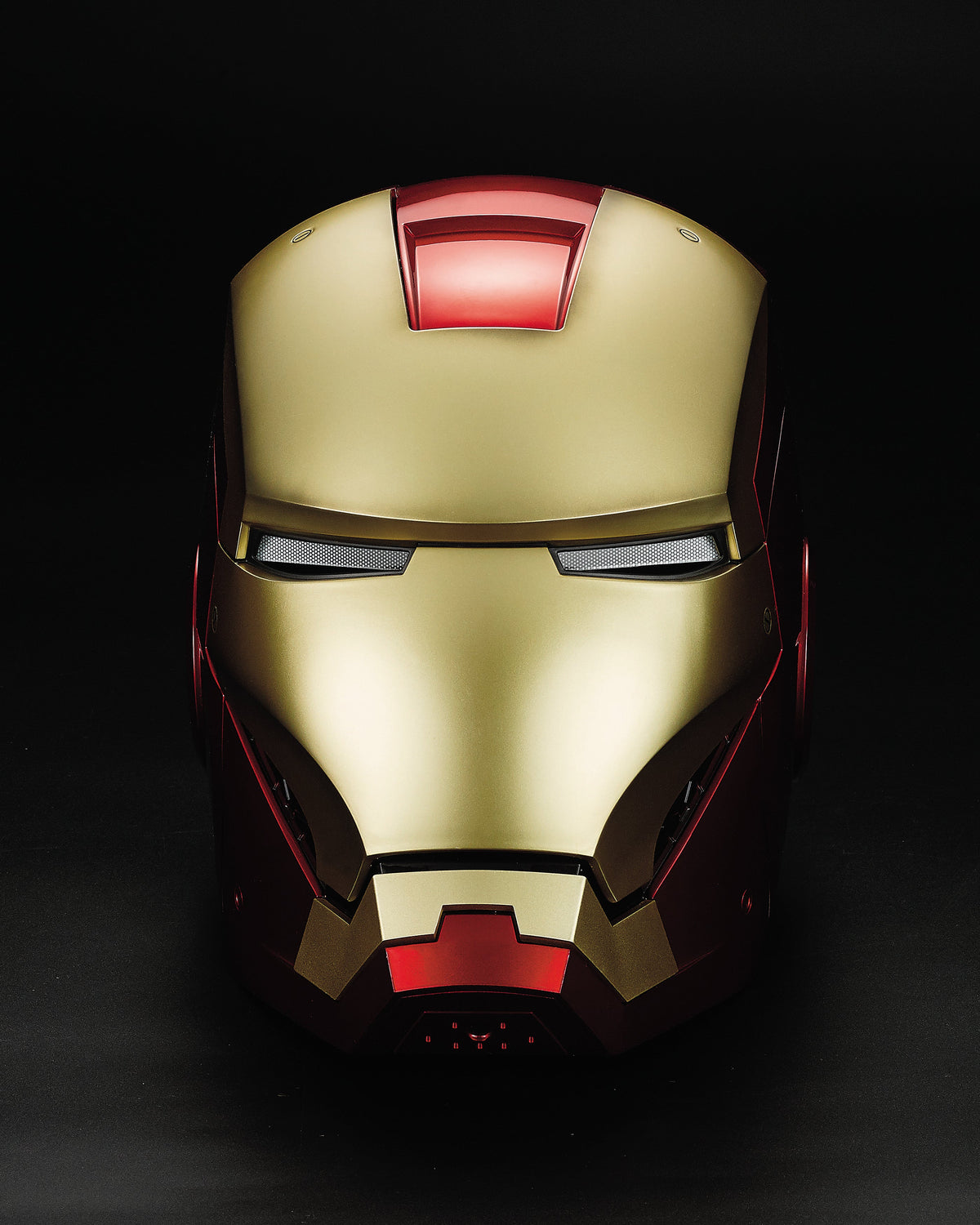 Iron Man Mark 7 Wearable Helmet & Bluetooth Speaker