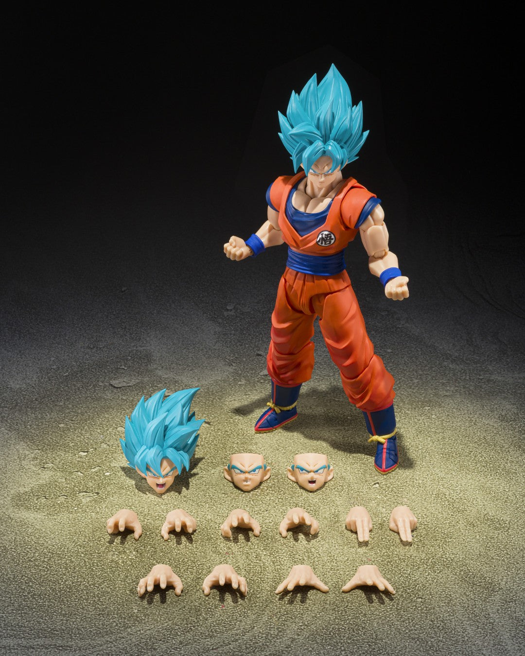 SH Figuarts Super Saiyan God Super Saiyan Son Goku (Blue Power Transcending Limits) - Dragon Ball Super