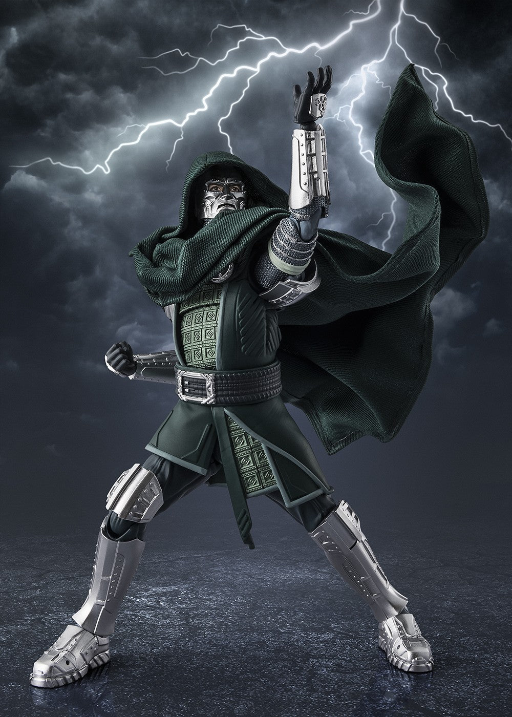 [PREORDER] SH Figuarts Doctor Doom (Avengers: Doomsday)