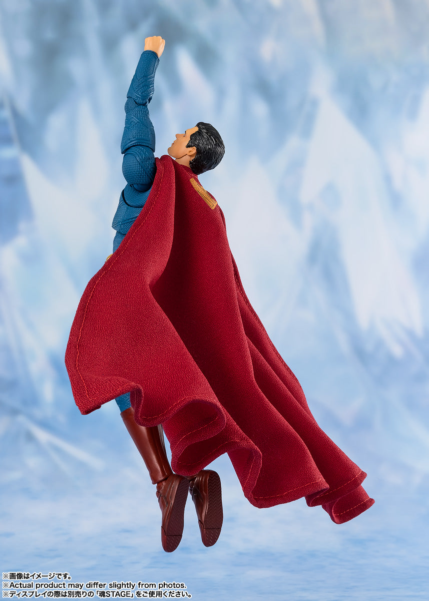 SH Figuarts Superman
